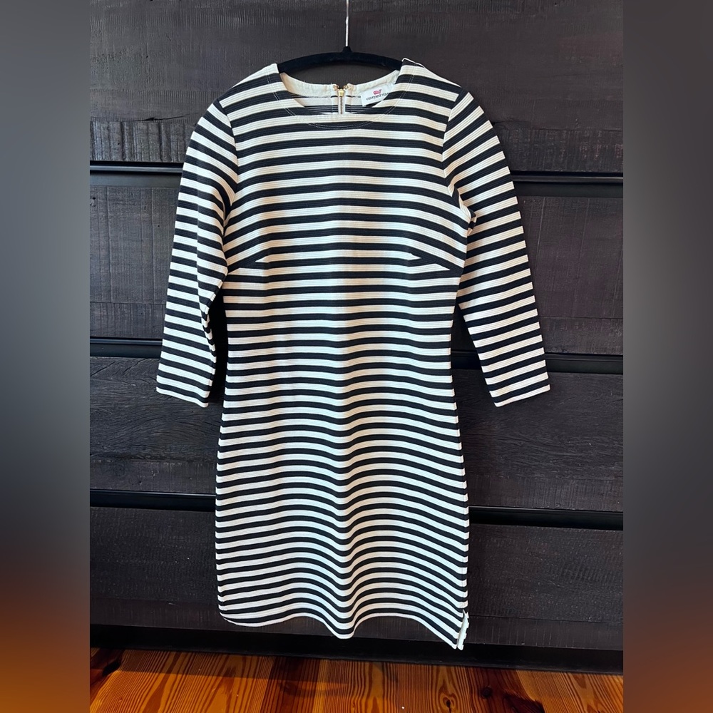 Vinyard Vines striped dress